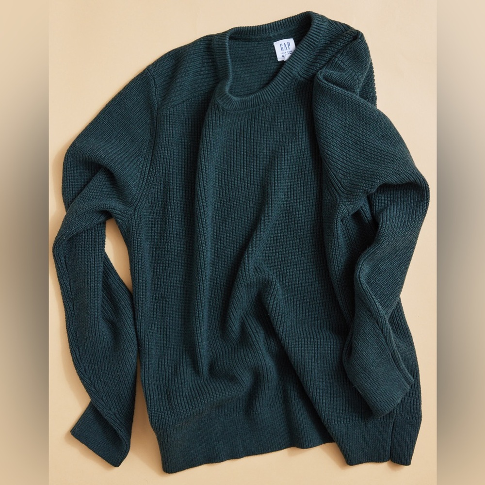 Cozy Gap Green Sweater, men’s size medium